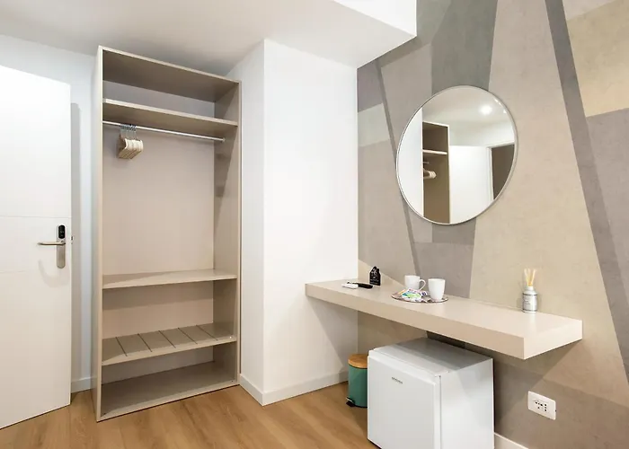 Venus Allbnb בית הארחה 4*
