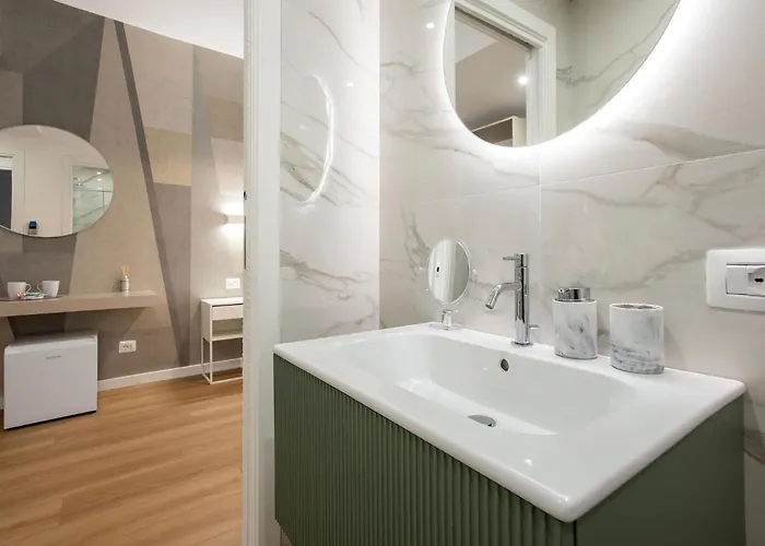 Venus Allbnb 4*